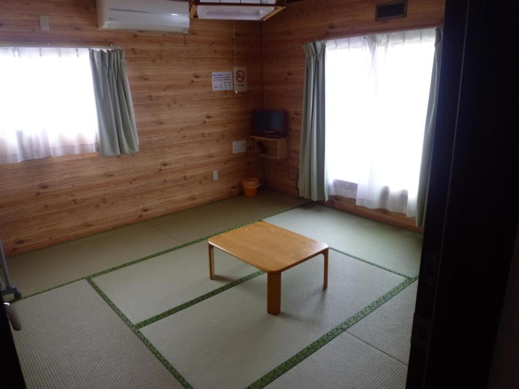 Minshuku Kaisei 1 Hostel Yakushima  Bilik gambar