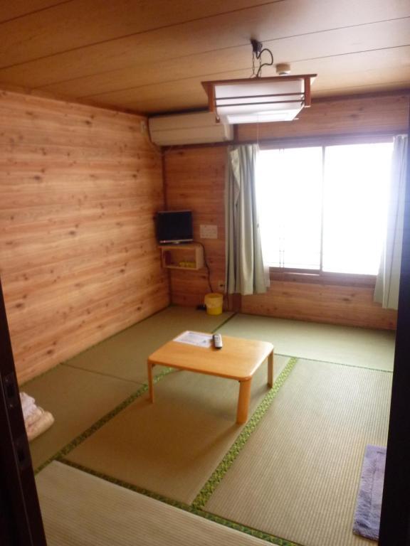 Minshuku Kaisei 1 Hostel Yakushima  Bilik gambar